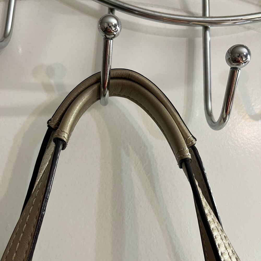 Coach Gold Leather Bag - Picture 11 of 14